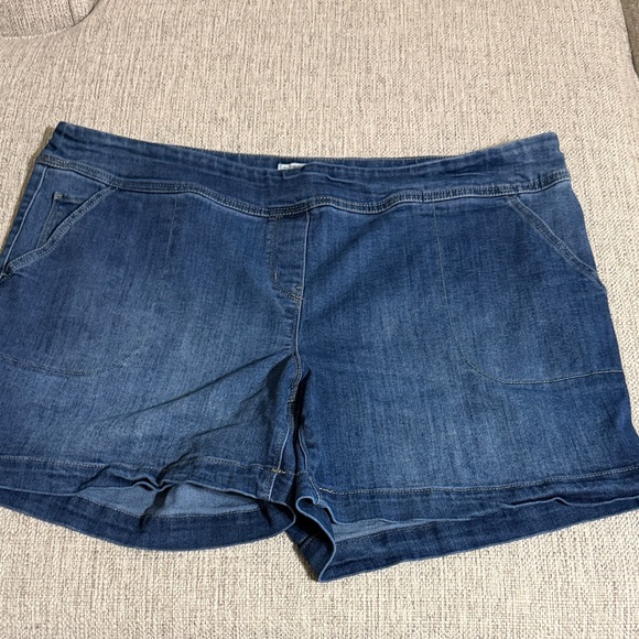 Westbound Pants - Westbound Pull On Denim Shorts Plus Size 20W Stretch Comfort Casual Park Avenue